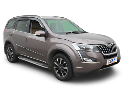 Mahindra XUV500-img